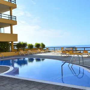 https://aguamarina-605.adeje-hotels.com